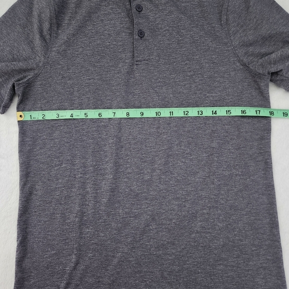 LULULEMON Men's Heathered Grey Lavender Polo Shirt Stretch Size Small - Picture 5 of 6